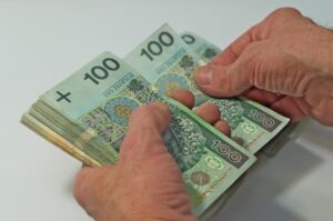 Krótko i długoterminowa pożyczka prywatna w wysokości od 5 000 do 950 000 000 PLN / EURO